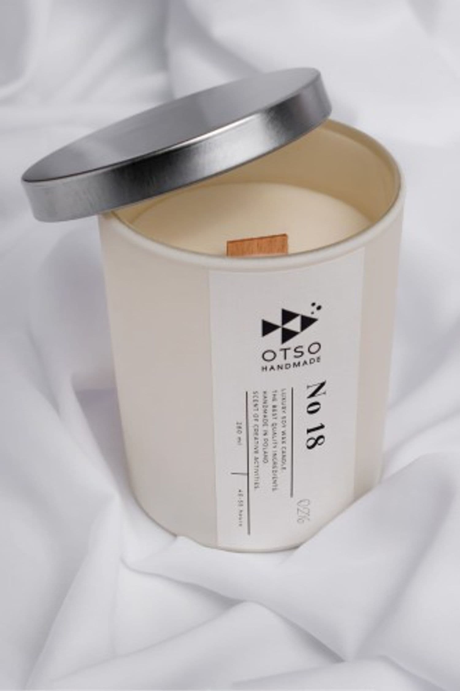Świeca sojowa No 18 biała - świeca sojowa zapachowa WHITE 280 ml