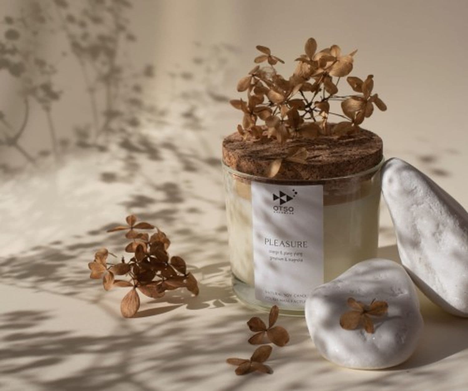 Świeca sojowa PLEASURE - naturalna świeca sojowa zapachowa 250 ml