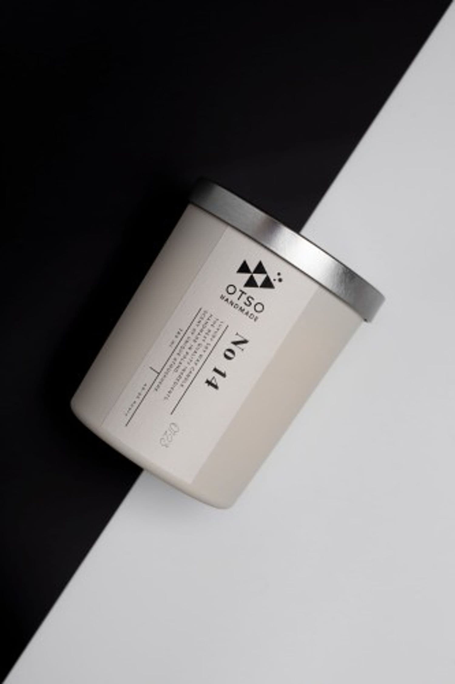 Świeca sojowa No 14 biała - świeca sojowa zapachowa WHITE 280 ml