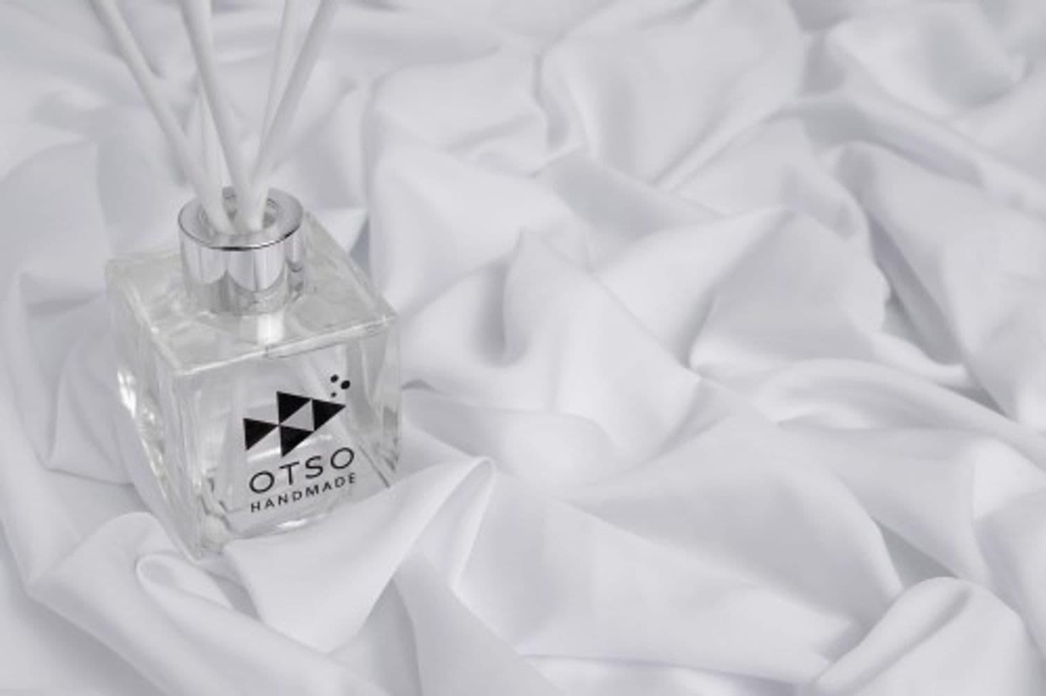 Dyfuzor zapachowy srebrny - patyczki zapachowe 100 ml