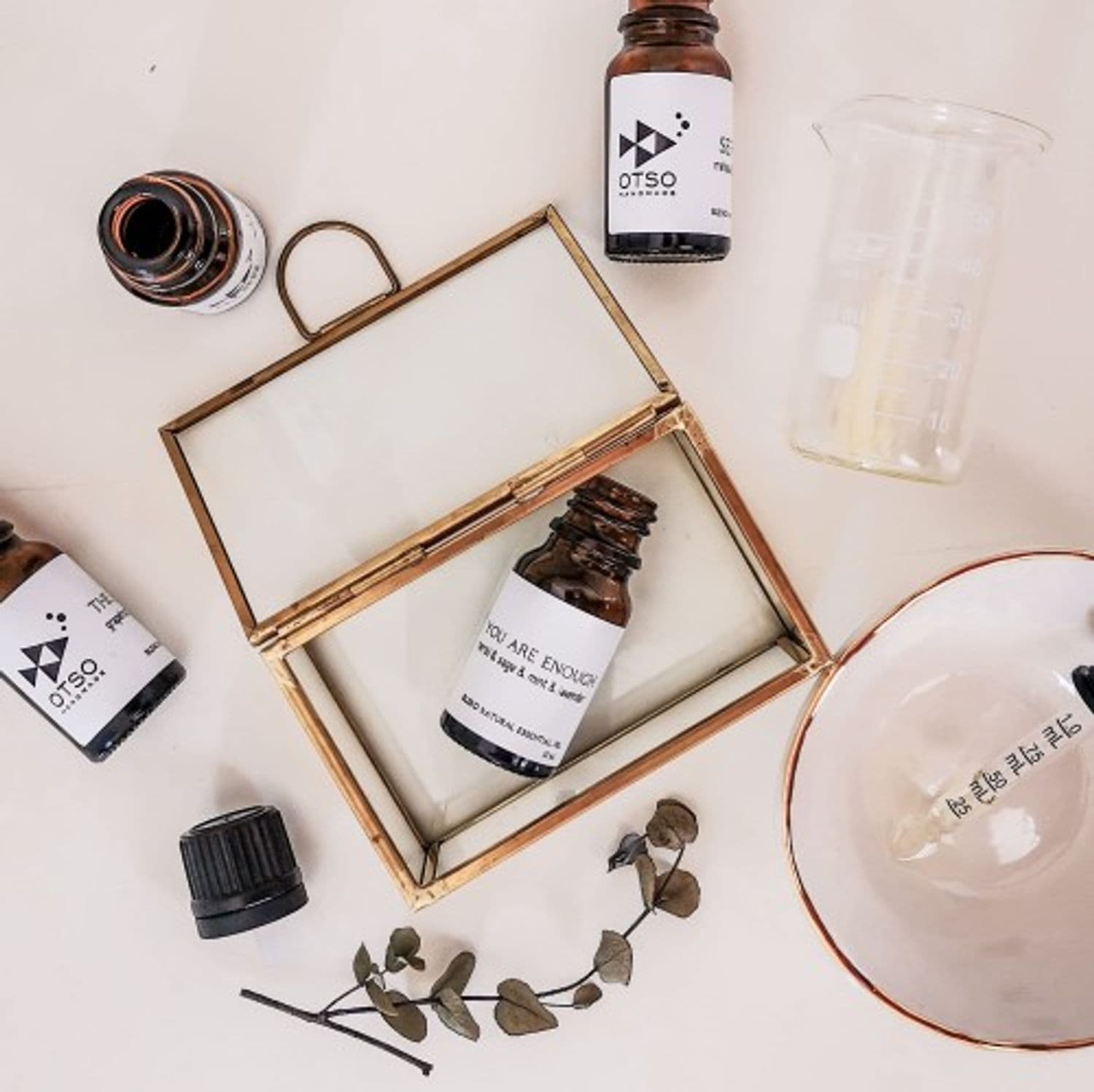 YOU ARE ENOUGHT czyli SUKCES - DOBROSTAN - OBFITOŚĆ FINANSOWA- naturalny olejek - autorska kompozycja aromaterapeutyczna - 10 ml